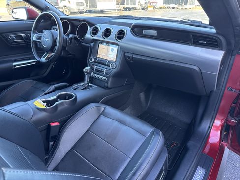 Certified 2019 Ford Mustang GT Premium image 29