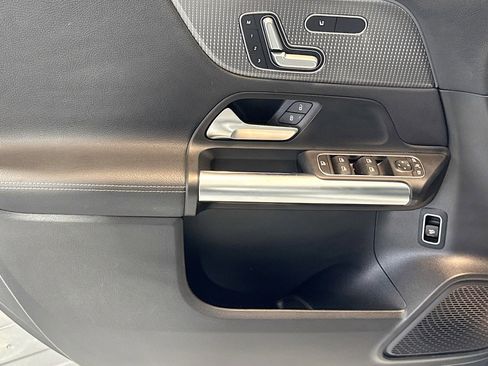 Certified 2021 Mercedes-Benz GLA 250 GLA 250 4MATIC SUV image 17