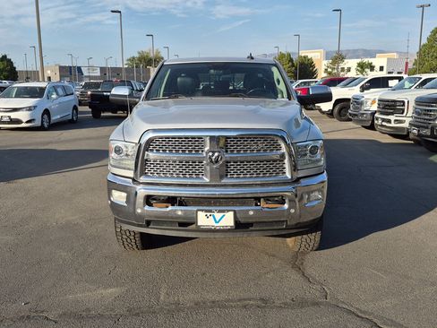 Used 2016 RAM 2500 Laramie w/ Convenience Group AWD/4WD image 11