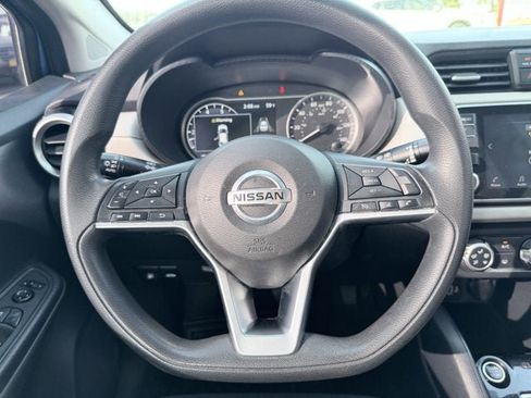 Used 2021 Nissan Versa SV image 13