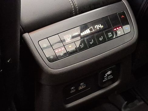 Certified 2023 Nissan Pathfinder Platinum w/ Lighting Package (N93) FWD image 12