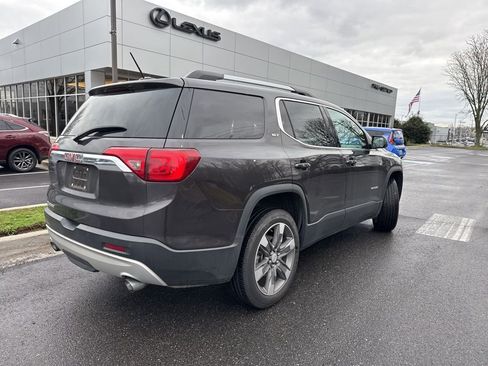 Used 2018 GMC Acadia SLT w/ LPO, Floor Liner Package image 7