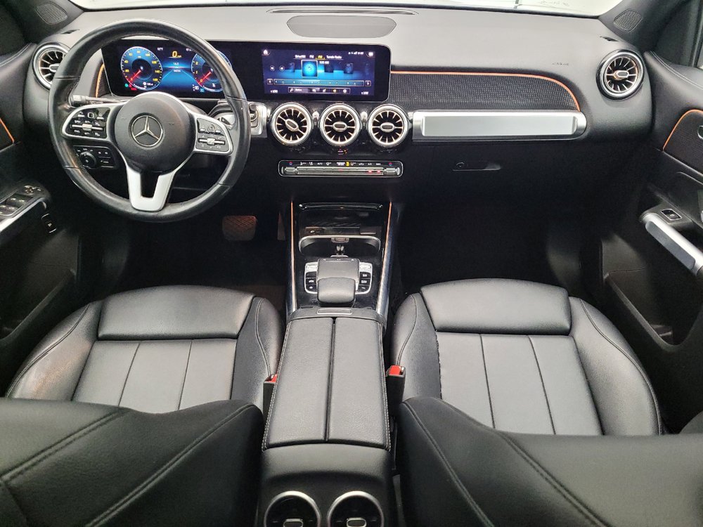 Used 2020 Mercedes-Benz GLB 250 4MATIC w/ Premium Package image 22