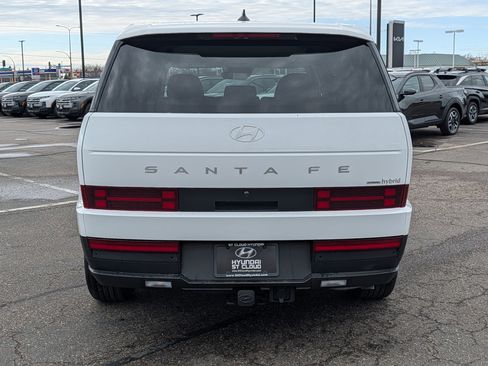 Used 2026 Hyundai Santa Fe SE AWD/4WD image 4