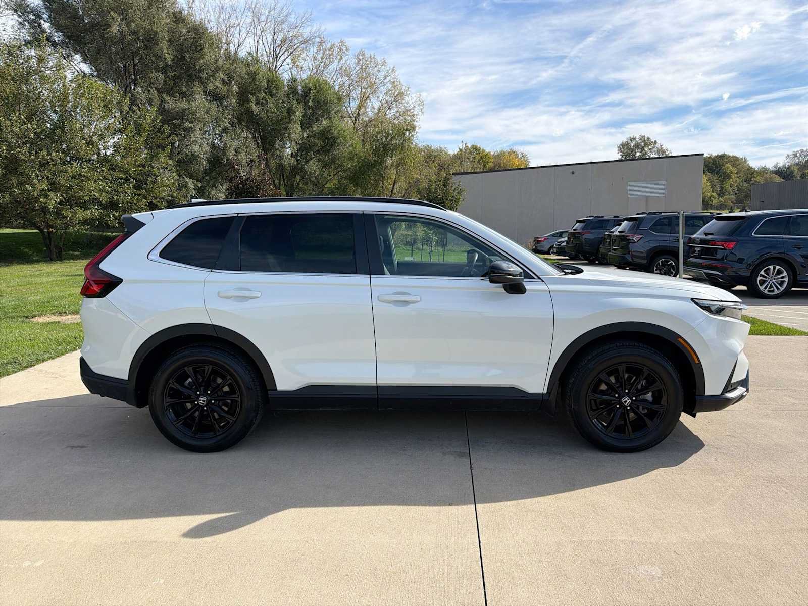 Used 2024 Honda CR-V Sport-L image 7