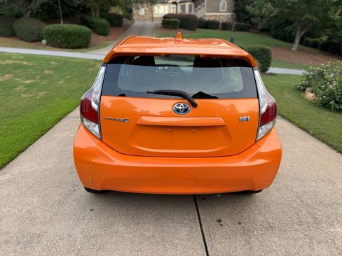 Used 2016 Toyota Prius C One FWD image 7