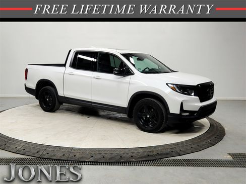 Used 2023 Honda Ridgeline Black Edition image 1