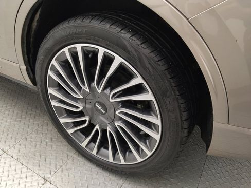 Used 2020 Lincoln Corsair Reserve w/ Appearance Package image 30