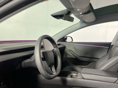 Used 2024 Tesla Model 3 Standard Range image 22