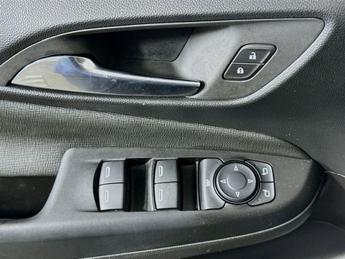 Used 2025 Buick Envista Preferred FWD image 15