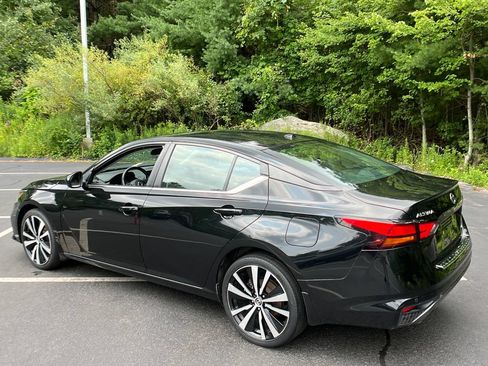 Used 2020 Nissan Altima 2.5 SR AWD/4WD image 3