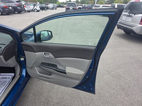 Used 2012 Honda Civic LX image 10