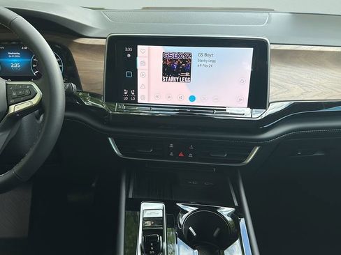 New 2026 Volkswagen Atlas SE image 30