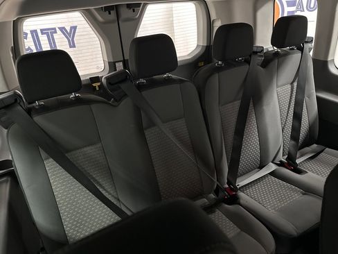 Used 2023 Ford Transit 350 XL image 33