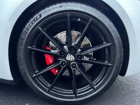 Used 2023 Porsche 911 Carrera 4S image 22