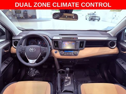 Used 2018 Toyota RAV4 XLE FWD image 8
