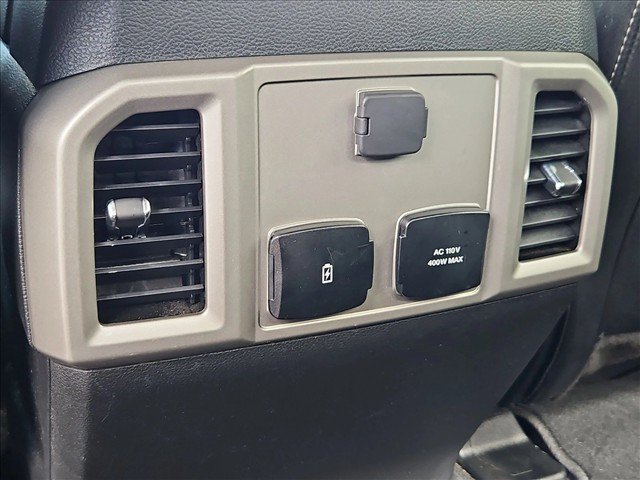 Used 2021 Ford F250 Lariat w/ Lariat Value Package AWD/4WD image 17