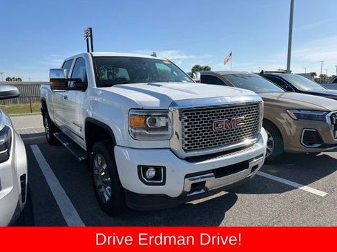 Used 2016 GMC Sierra 2500 Denali w/ Duramax Plus Package AWD/4WD image 1