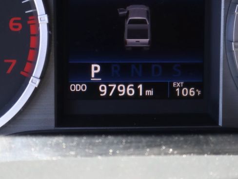 Used 2017 Toyota Tundra SR5 RWD image 23