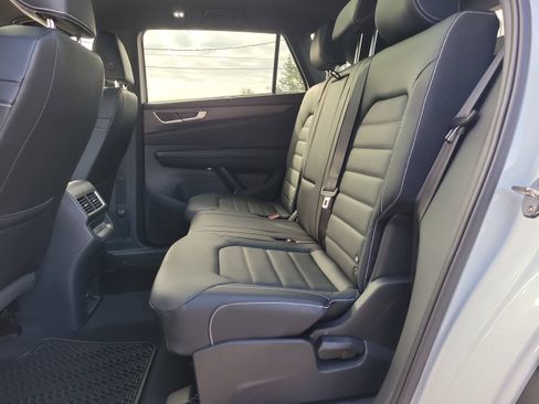 New 2026 Volkswagen Atlas Cross Sport SEL R-Line AWD/4WD image 12