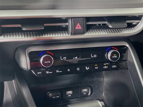 Used 2023 Kia K5 LXS image 16