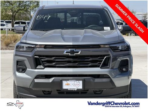 New 2026 Chevrolet Colorado LT w/ LT Convenience Package AWD/4WD image 7