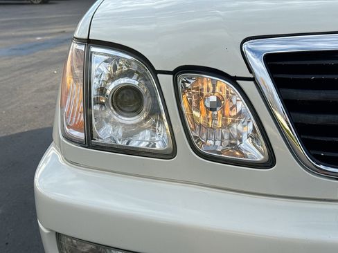 Used 2000 Lexus LX 470 4WD image 34