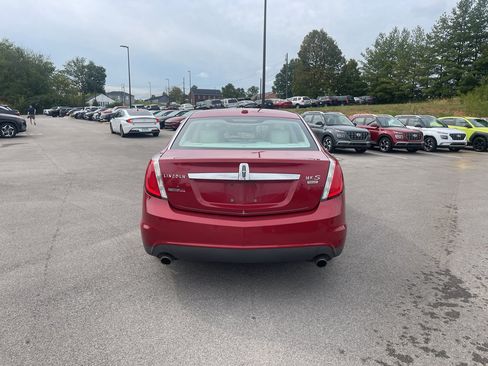 Used 2009 Lincoln MKS AWD image 7