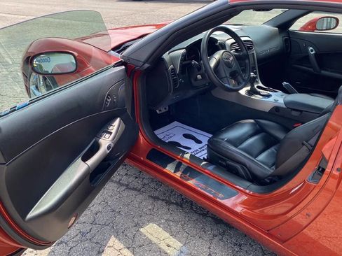 Used 2005 Chevrolet Corvette Coupe w/ Preferred Equipment Group image 12
