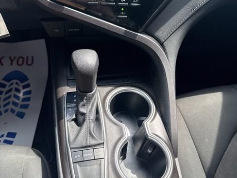 Used 2023 Toyota Camry LE FWD image 14