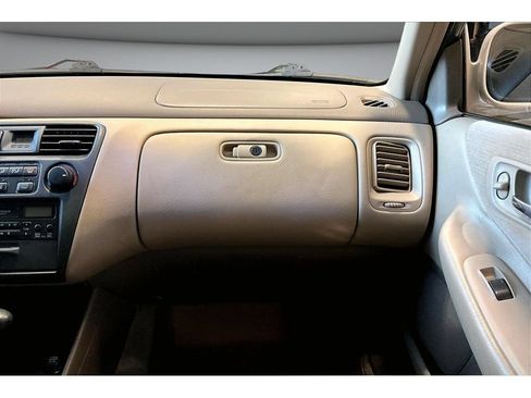 Used 1998 Honda Accord LX image 40