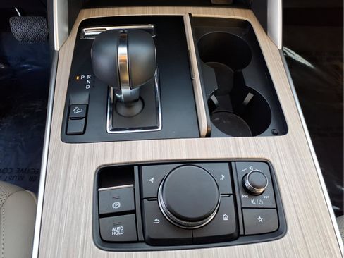 Certified 2025 MAZDA CX-90 3.3 Turbo w/ Preferred Package image 10