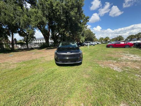 Used 2026 Kia Sportage LX FWD image 4