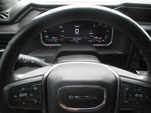 Used 2024 GMC Sierra 2500 Denali Ultimate image 32