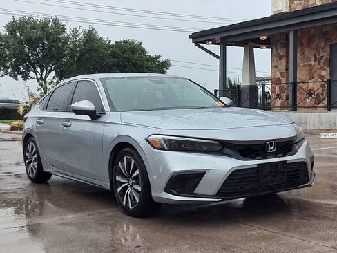 Used 2024 Honda Civic EX-L image 1