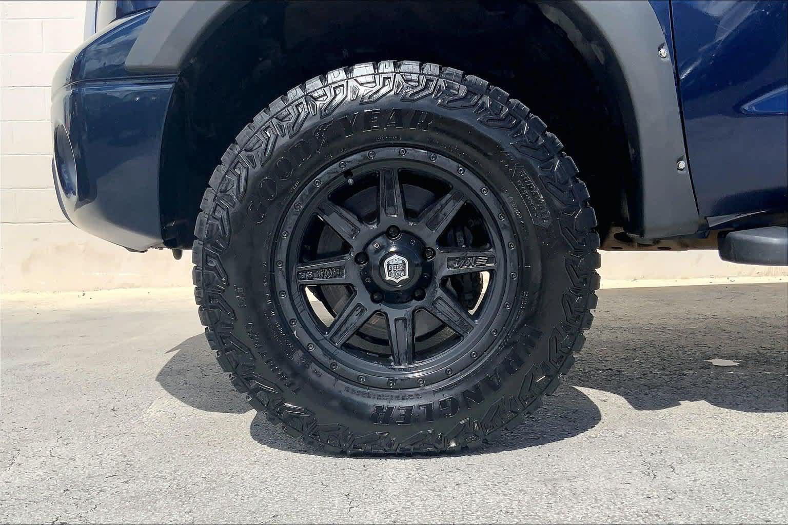 Used 2007 Toyota Tundra Limited RWD image 3