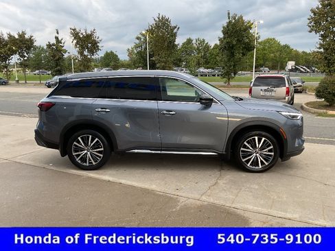 Used 2023 INFINITI QX60 Sensory w/ Vision Package AWD/4WD image 7