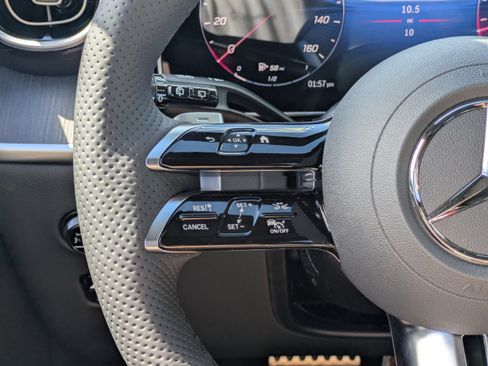 New 2026 Mercedes-Benz GLC 300 4MATIC image 17