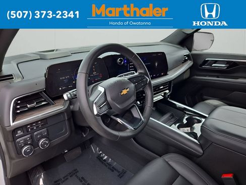 Used 2025 Chevrolet Tahoe LT AWD/4WD image 11