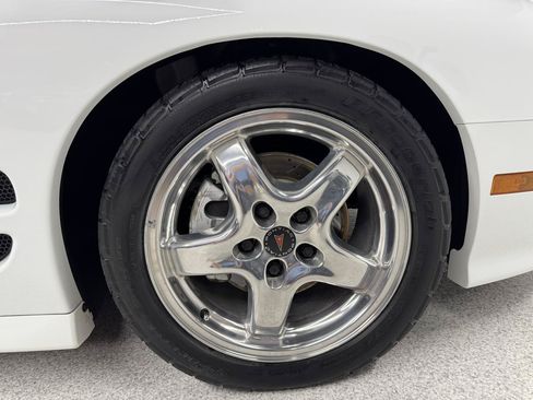 Used 1998 Pontiac Firebird Formula RWD image 38