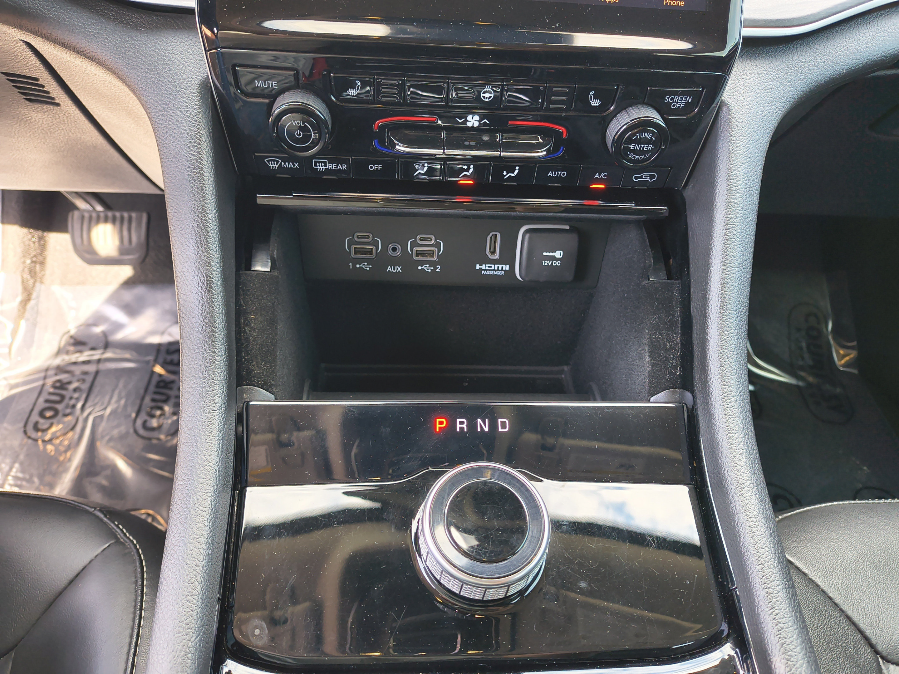 Used 2022 Jeep Grand Cherokee Limited RWD image 24