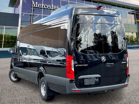 New 2025 Mercedes-Benz Sprinter 3500 image 3