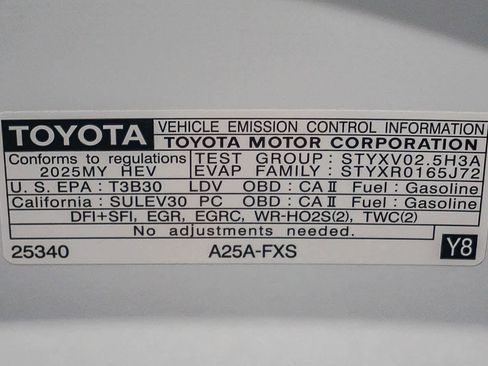 Certified 2025 Toyota Crown Signia w/ Advanced Technology Package image 30