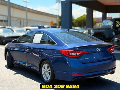 Used 2017 Hyundai Sonata SE FWD image 3