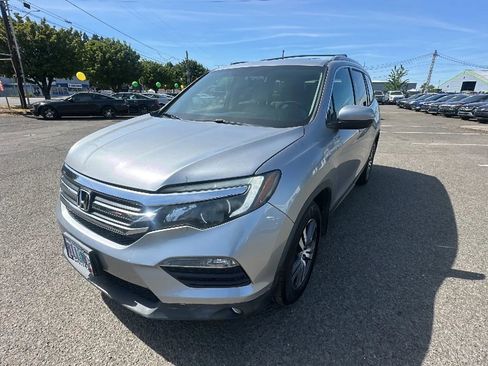 Used 2017 Honda Pilot EX-L image 8