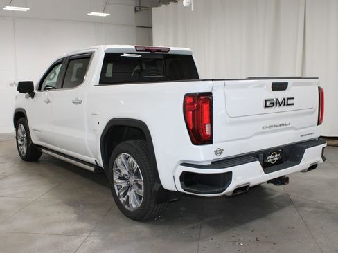 Used 2023 GMC Sierra 1500 Denali w/ Denali Reserve Package AWD/4WD image 7