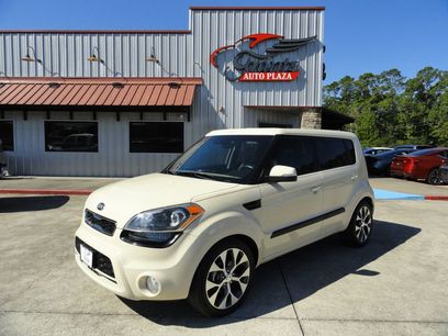 Used 2013 Kia Soul ! w/ Premium Pkg
