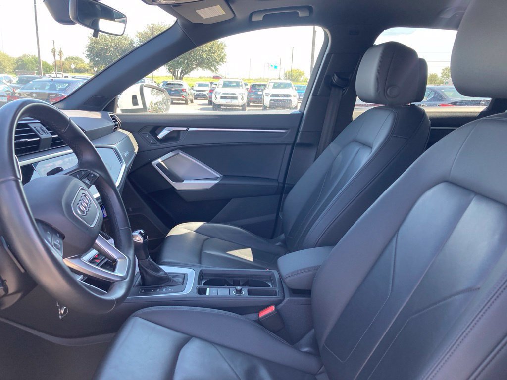 Used 2025 Audi Q3 2.0T Premium AWD/4WD image 10