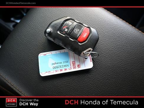 Used 2022 Jeep Wrangler Unlimited Sahara image 15