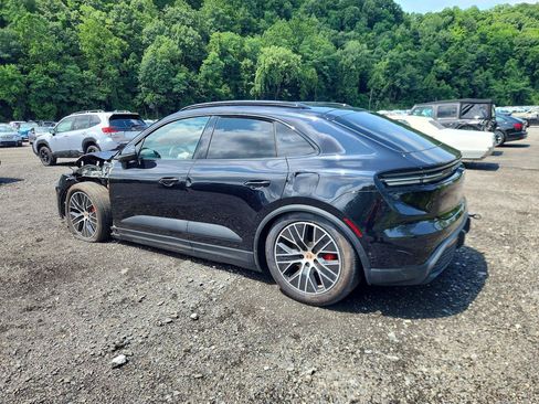 Used 2025 Porsche Macan 4S Electric AWD/4WD image 4